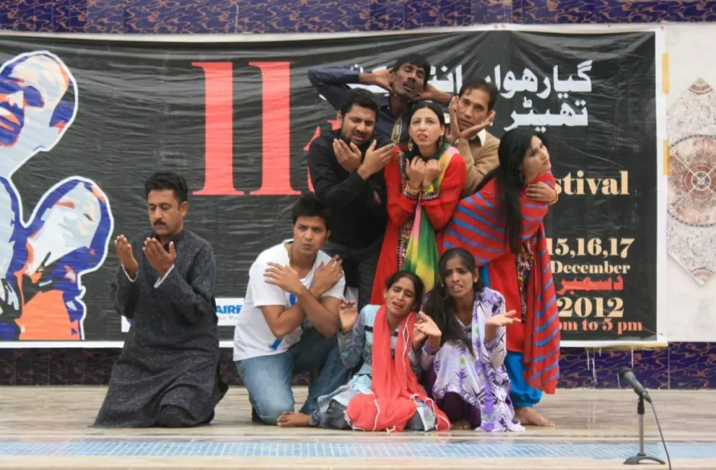 theatre-1-68ac7e9f51572